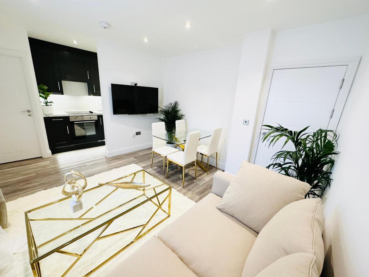 Beautiful Flat In Windsor Court Brighton Exterior foto